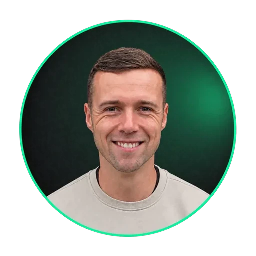 Marius – CEO · Creative Design & Copywriting